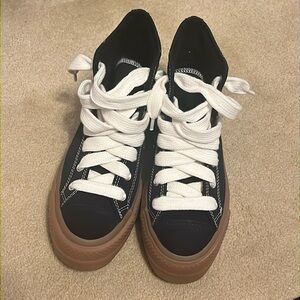Platform Converse